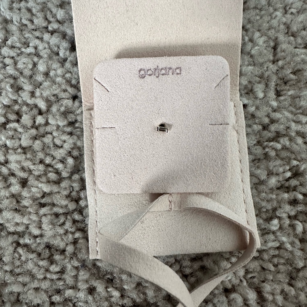 Gorjana Silver Stud 20$